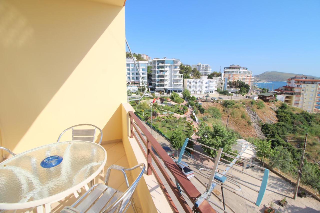 Klajdi Apartaments Sarandë Esterno foto