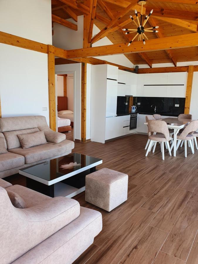 Klajdi Apartaments Sarandë Esterno foto