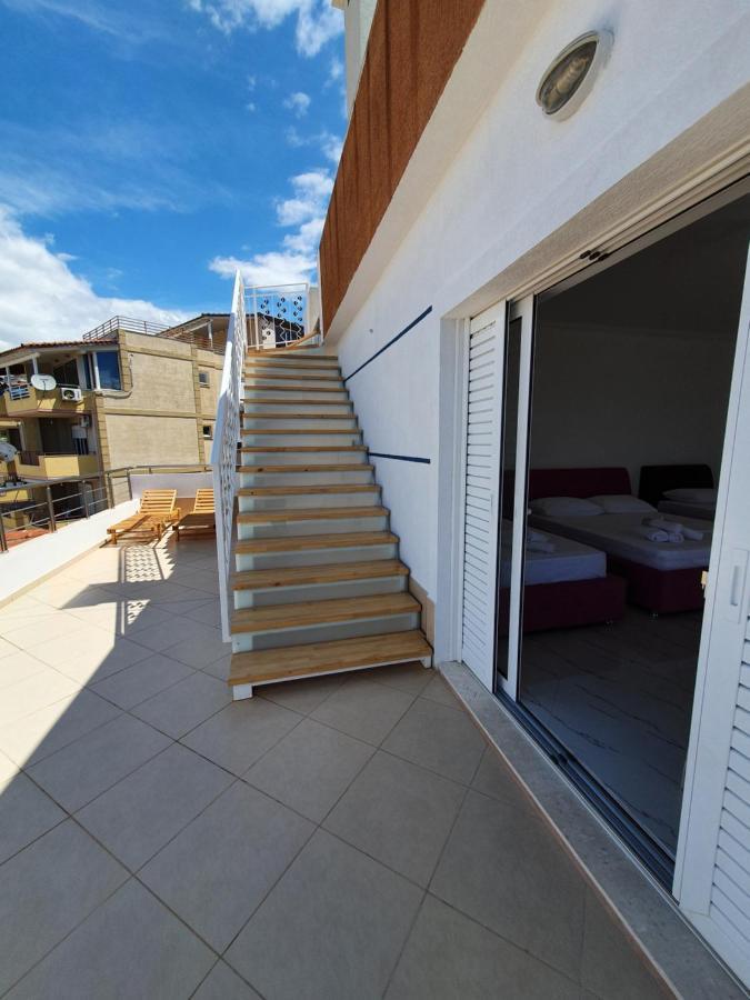 Klajdi Apartaments Sarandë Esterno foto